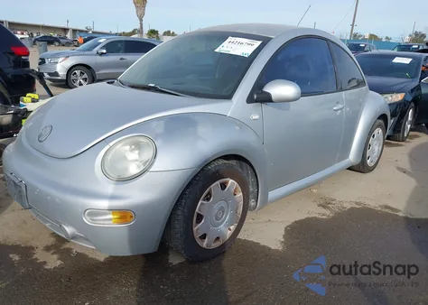 2001 Volkswagen New Beetle Gls from USA, damaged, VIN 3VWCT21C61M412685